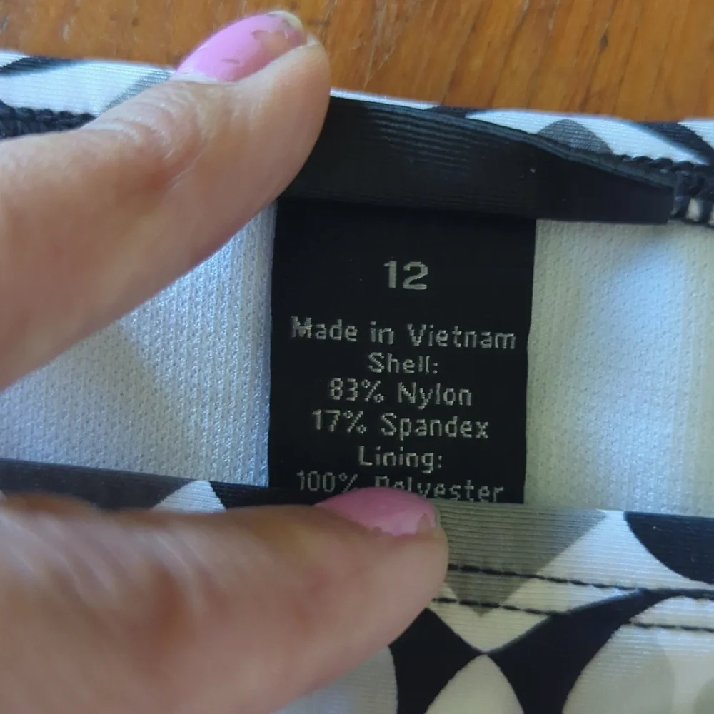 Swimsuit Size Medium Top, Size 12 Bottoms - Picture 2 of 4